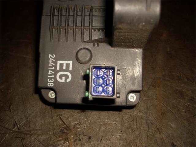Foto 2ª: Cerradura Puerta Trasera Izquierda Opel Corsa 1.2 TWINPORT [Z 12 XEP]