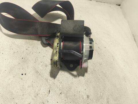 Cinturón Delantero Derecho Volkswagen Golf CJXE BERLINA