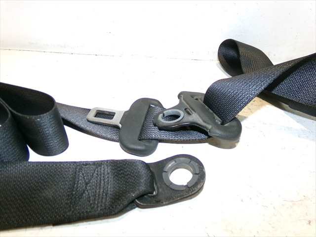 Foto 3ª: Cinturón Trasero Izquierdo Peugeot 108 1.2 G 2014-2021 [HM01] (2017)