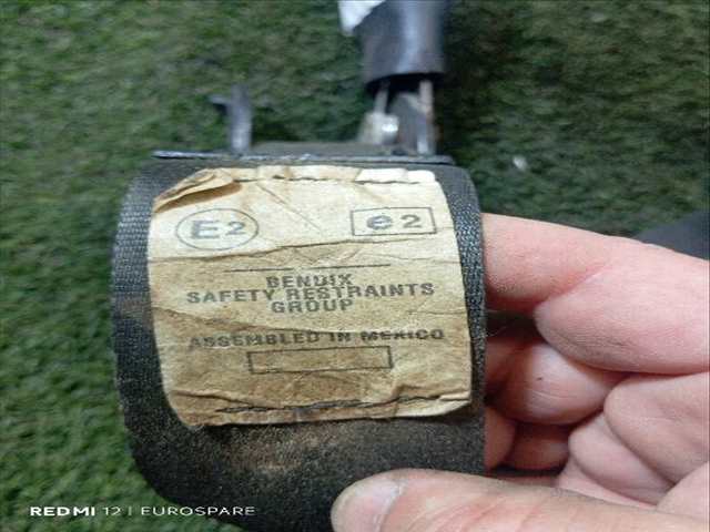 Foto 4ª: Cinturón Trasero Central Jeep Grand Cherokee 4.0 G ZJ LAREDO 5P. Automatico [MX-V6] (1993)