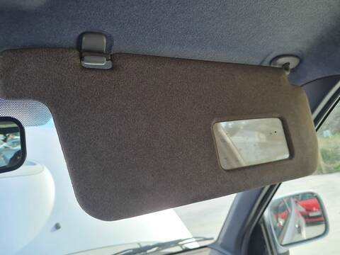 Parasol Derecho Nissan Terrano AVENUE 118CV 87KW