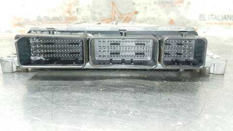 Foto 4ª: Centralita Motor ECU Dacia Lodgy LAUREATE 115CV 85KW [H5FC4] (2015)