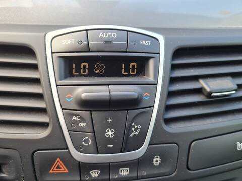 Mando Calefacción A. A. Renault Laguna DYNAMIQUE TOMTOM III 110CV 81KW