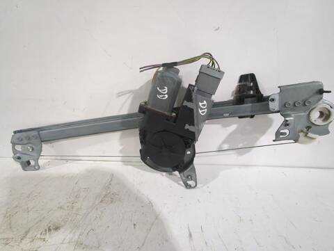 Foto 3ª: Elevalunas Eléctrico Delantero Derecho Citroen C3 1.4 I 73CV [KFV (TU3A) KFV (TU3JP)] (2002)