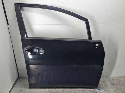 Puerta Delantera Derecha Toyota Verso 2.0 D-4D CAT 126CV 93KW
