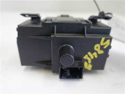 Foto 2ª: Mando Multifuncion Bmw Serie 3 315 3.0 330XD 231CV 170KW [M57 D30 (30 6 D3)] (2016)