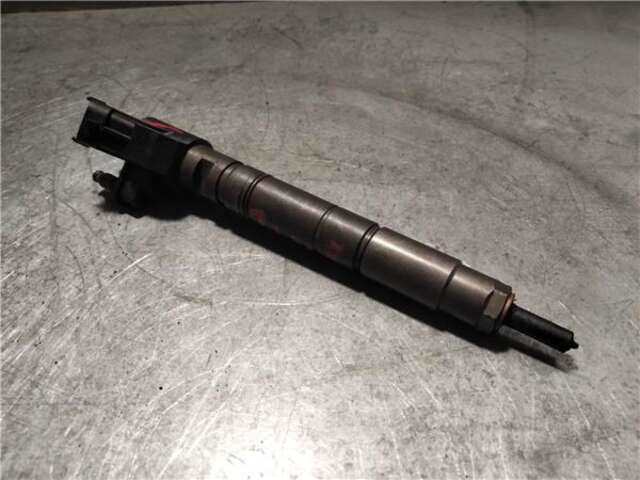 Foto 2ª: Inyectores Volvo V60 