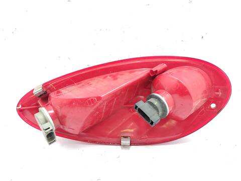 Foto 2ª: Piloto Trasero Derecho Chrysler PT Cruiser 2.0 141CV 104KW [ECC] (2001)