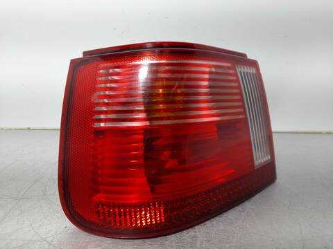 Foto 2ª: Piloto Trasero Izquierdo Seat Ibiza SELECT 60CV 44KW [AKK] (2000)