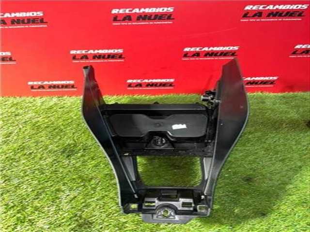 Foto 4ª: Consola Central Renault Express ADVANCE BLUE DCI DIESEL FAP 75CV 55KW [K9K U8] (2021)