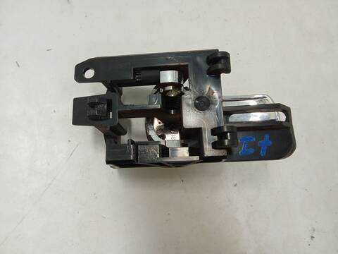 Foto 3ª: Maneta Interior Trasera Izquierda Nissan Qashqai 2.0 DCI A LAS 4 RUEDAS 150CV 110KW [M1D,M9R] (2011)