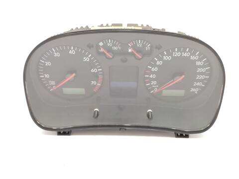 Cuadro de Instrumentos Volkswagen Golf 1.6 16V 105CV 77KW