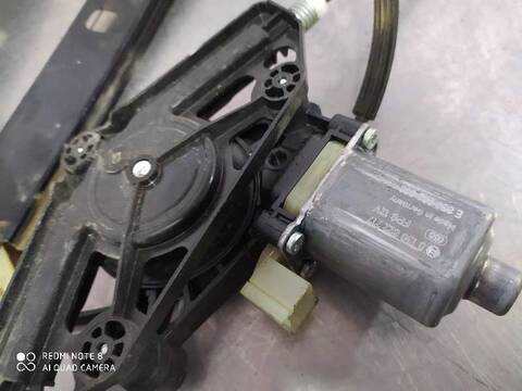 Foto 2ª: Elevalunas Eléctrico Delantero Izquierdo Skoda Octavia SCOUT 4X4 150CV 110KW [CRM] (2017)