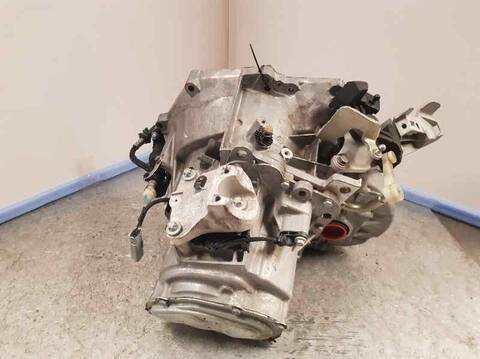 Foto 3ª: Caja Cambios Peugeot 2008 ALLURE 102CV 75KW [YH01] (2020)
