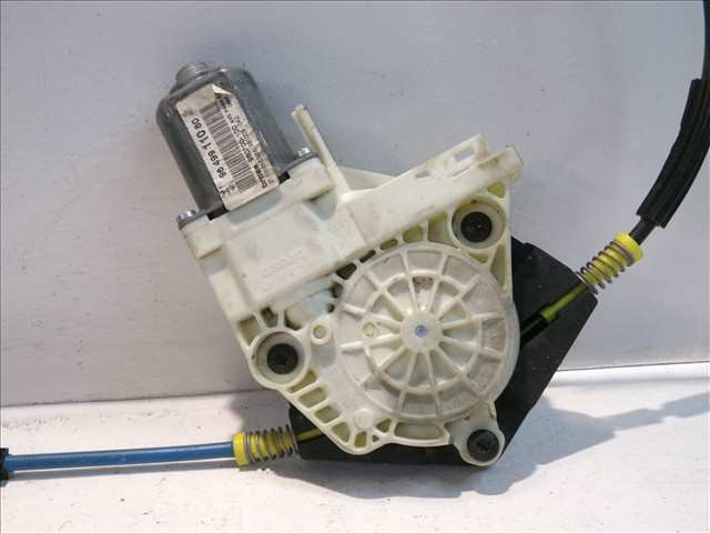 Foto 2ª: Elevalunas Eléctrico Delantero Derecho Peugeot 307 1.6 HDI 2005-2007 [9HZ] (2006)