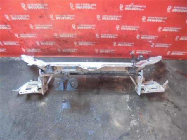 Paragolpes Delantero Land Rover Discovery 2.2 HSE [2.2 LTR. - 110 KW TD4 CAT]