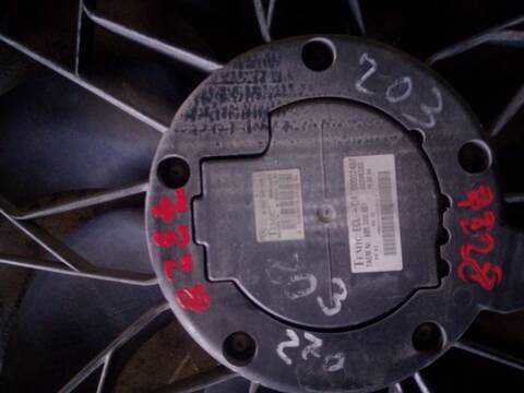 Foto 2ª: Electroventilador Mercedes Clase C 160 C 220 CDI LA) 203.708) COUPE 150CV 110KW [646963] (2006)