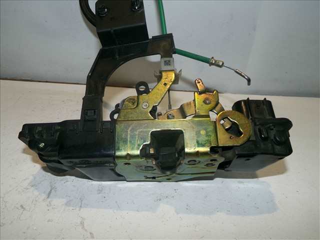 Foto 2ª: Cerradura Puerta Delantera Izquierda Fiat Stilo 1.9 JTD 2001-2007 [192A1000] (2004)