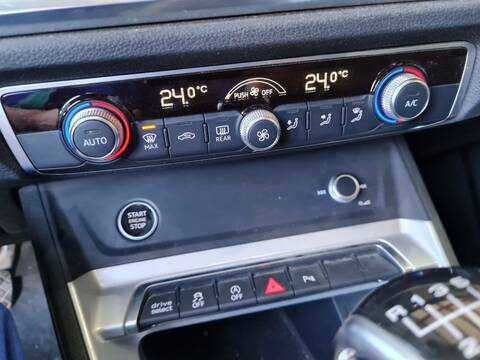 Mando Calefacción A. A. Audi Q3 35 TDI BASICO 149CV 110KW