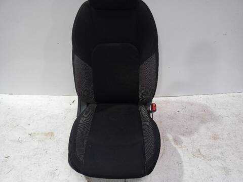 Foto 3ª: Asiento Delantero Derecho Nissan Qashqai ACENTA 116CV [HRA2DDT] (2013)