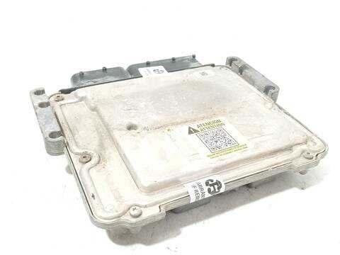 Foto 2ª: Centralita Motor ECU Iveco Daily 33S13 35S13 35C13 126CV 93KW FURGONETA [F1AFL411B] (2015)