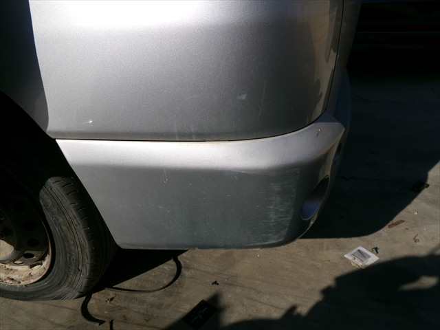Foto 3ª: Paragolpes Trasero Toyota Noah 2.0 G 2001-2007 [1AZFSE] (2006)