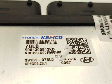 Foto 4ª: Centralita Motor ECU Hyundai i20 1.0 T-GDI 101CV 74KW [G3LF] (2024)