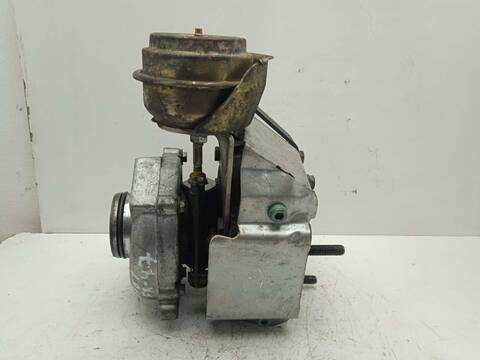 Foto 2ª: Turbocompresor Audi A8 3.3 V8 32V TDI BITURBO CAT AKF) 224CV 165KW (1998)