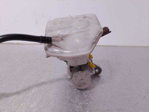 Foto 3ª: Bomba Freno Citroen C4 1.6 HDI CAT 9HY - DV6TED4) BERLINA 109CV 80KW [9HZ] (2009)