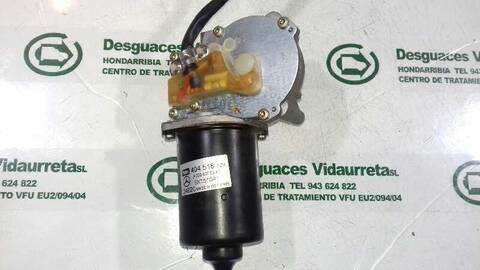 Foto 2ª: Motor Limpia Delantero Mercedes Clase C 160 270 CDI 209.316) COUPE 170CV 125KW [612967] (2002)