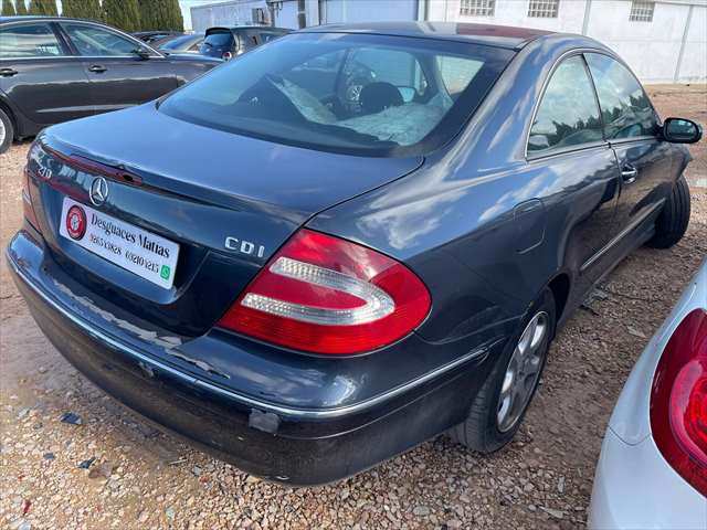 Foto 4ª: Paragolpes Trasero Mercedes Clase CLK 270 2.7 CDI 170cv [612967] (2003)