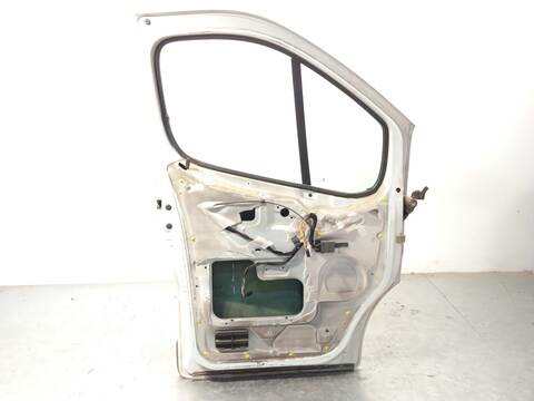 Foto 4ª: Puerta Delantera Izquierda Nissan Primastar 1.9 DCI 80 82CV 60KW FURGONETA [F9Q762] (2005)