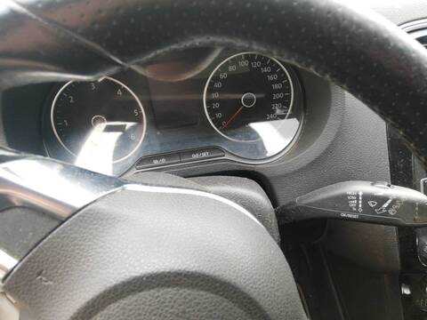 Cuadro de Instrumentos Volkswagen Polo CAYB