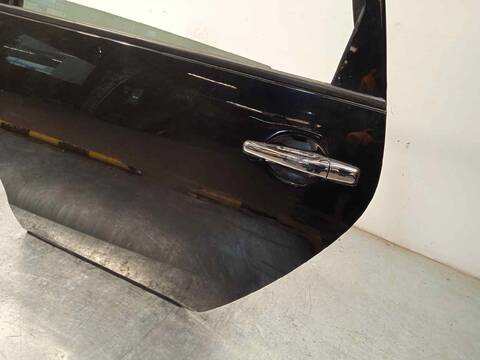 Foto 2ª: Puerta Trasera Izquierda Mitsubishi Grandis 2.0 DI-D CAT 136CV 100KW [BSY] (2006)