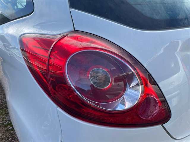 Foto 3ª: Piloto Trasero Izquierdo Ford Ka 1.2 G 70cv [169A4000] (2015)