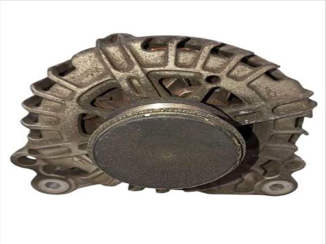 Alternador Volkswagen Golf 1.6 TDI