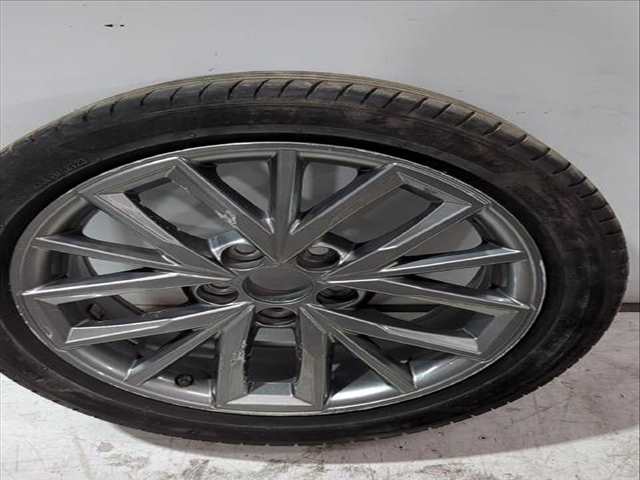 LLanta Chapa Toyota Corolla 1.8 HYBRID ZWE211) 122CV