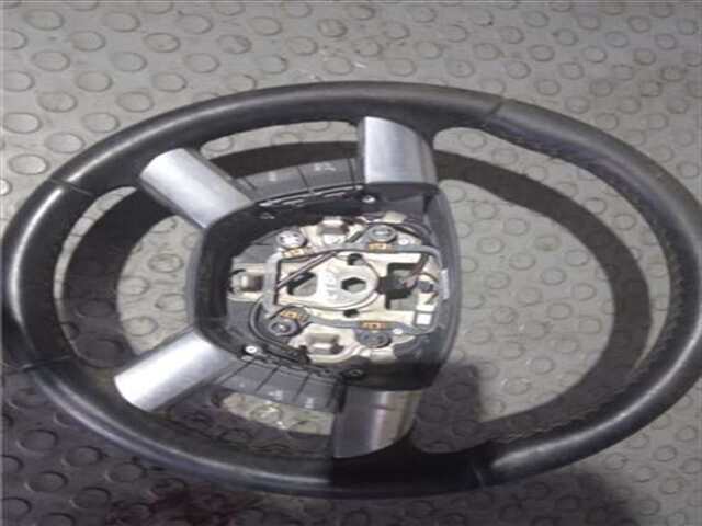 Volante Ford Focus 1.6 AMBIENTE (D) [1.6 LTR. - 66 KW TDCI CAT]