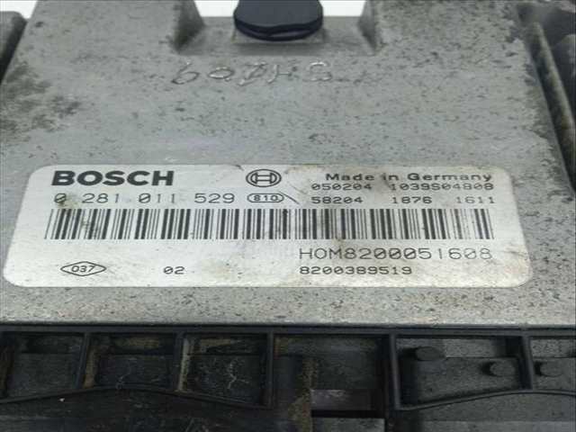 Foto 2ª: Centralita Motor ECU Renault Trafic 6 - PLAZAS ACRISTALADO PARCIAL 2 9T COMBI CORTO 101CV 74KW [F9Q760] (2005)