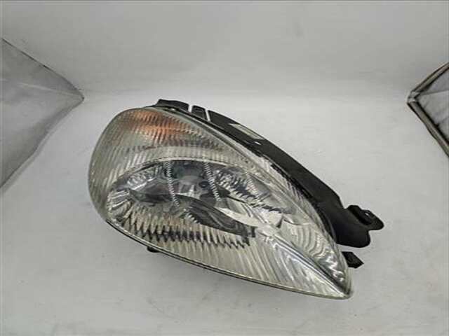 Foto 2ª: Faro Derecho Citroen Xsara 2.0 HDI EXCLUSIVE [2.0 LTR. - 66 KW HDI CAT (RHY - DW10TD)] [RHY / DW10TD]