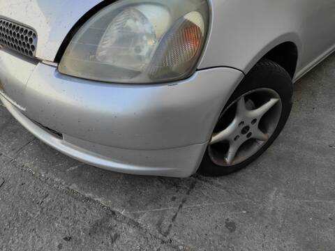 Foto 3ª: Paragolpes Delantero Toyota Yaris 2NZFE (1999)