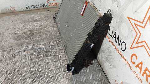 Foto 3ª: Radiador Motor Mercedes Clase C 160 C 220 CDI 203.706) COUPE 143CV 105KW [OM646962] (2003)