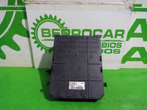 Foto 2ª: Caja Reles Fusibles Citroen C4 EXCLUSIVE AUT. 109CV [9HZDV6TED4] (2006)