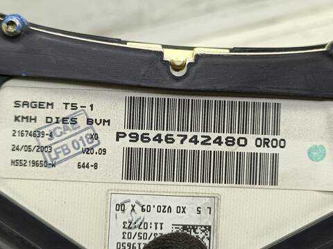 Foto 3ª: Cuadro de Instrumentos Peugeot 307 XR CLIM 90CV 66KW [RHY] (2003)