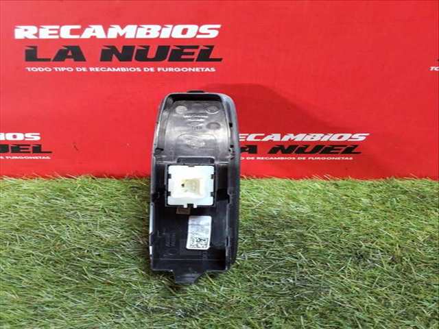 Foto 2ª: Botonera Elevalunas Renault Kangoo BLUE DCI 95 KJAB) 95CV 70KW [K9K 876,K9K 877] (2024)