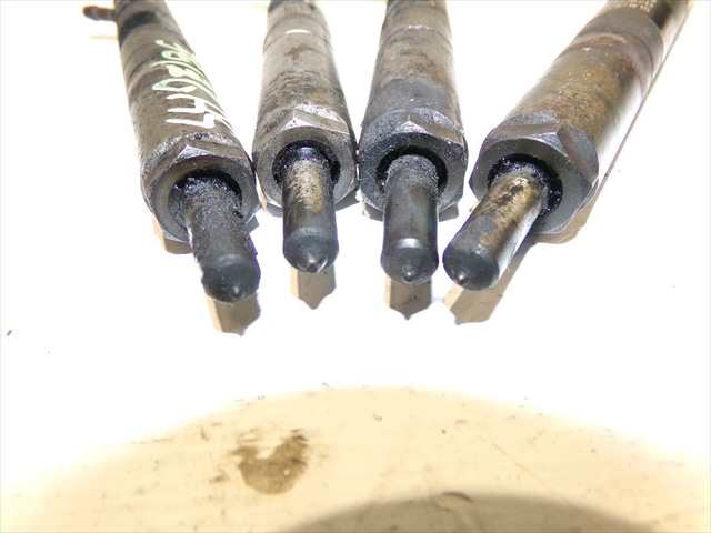 Foto 2ª: Inyectores Dacia Sandero 1.5 DCI 2008-2012 [K9KK7] (2009)