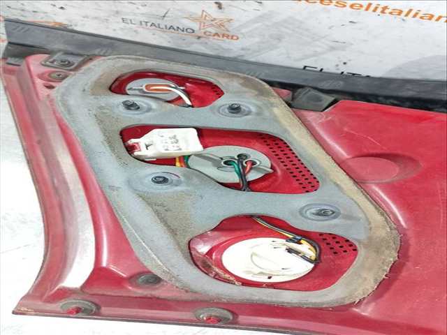 Foto 3ª: Piloto Trasero Izquierdo Kia Ceed EMOTION 140CV 103KW [D4EA] (2008)