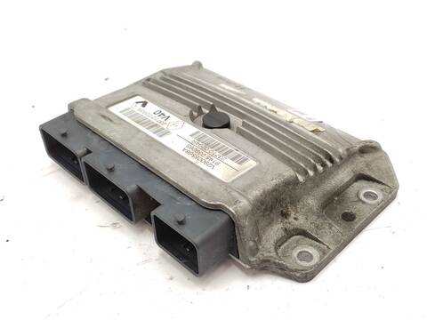 Foto 2ª: Centralita Motor ECU Renault Scenic 1.4 16V JZ0F JZ1V) 131CV 96KW [H4J700] (2010)