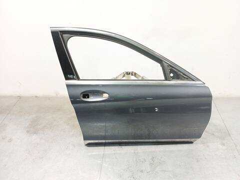 Foto 3ª: Puerta Delantera Derecha Mercedes Clase C 160 C 220 BLUETEC - D 205.204) 170CV 125KW [OM 651.921] (2016)