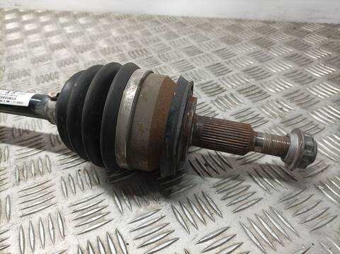 Foto 2ª: Transmision Delantera Izquierda Volkswagen Transporter 2.0 D T6.1 FURGON SH FWD [DNAB] (2021)